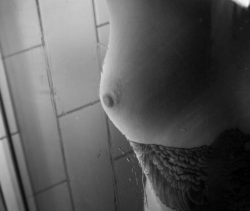 Daily Nude – Molly